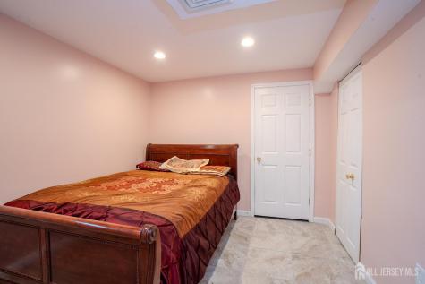 15 Inverness Lane East Windsor NJ 08520