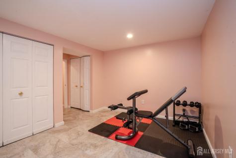 15 Inverness Lane East Windsor NJ 08520