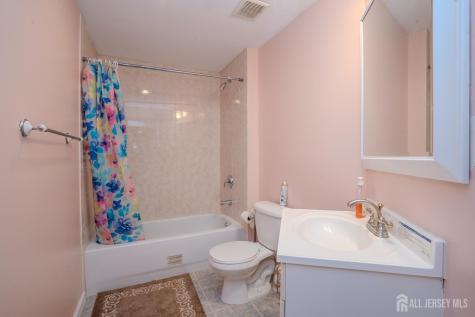 15 Inverness Lane East Windsor NJ 08520