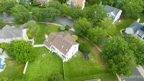 15 Inverness Lane East Windsor NJ 08520