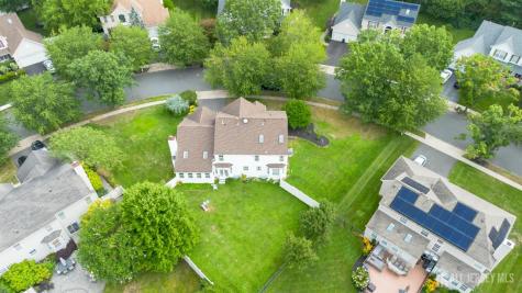 15 Inverness Lane East Windsor NJ 08520