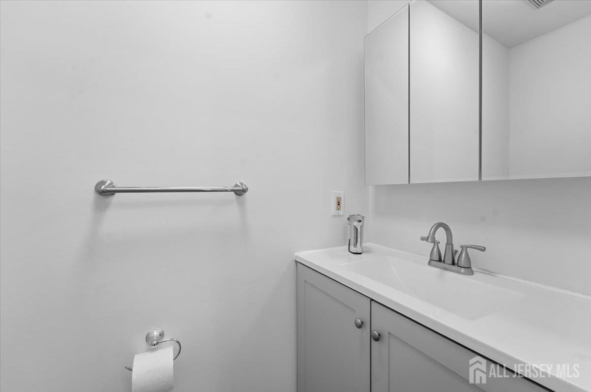 133 Keswick Drive Piscataway NJ 08854