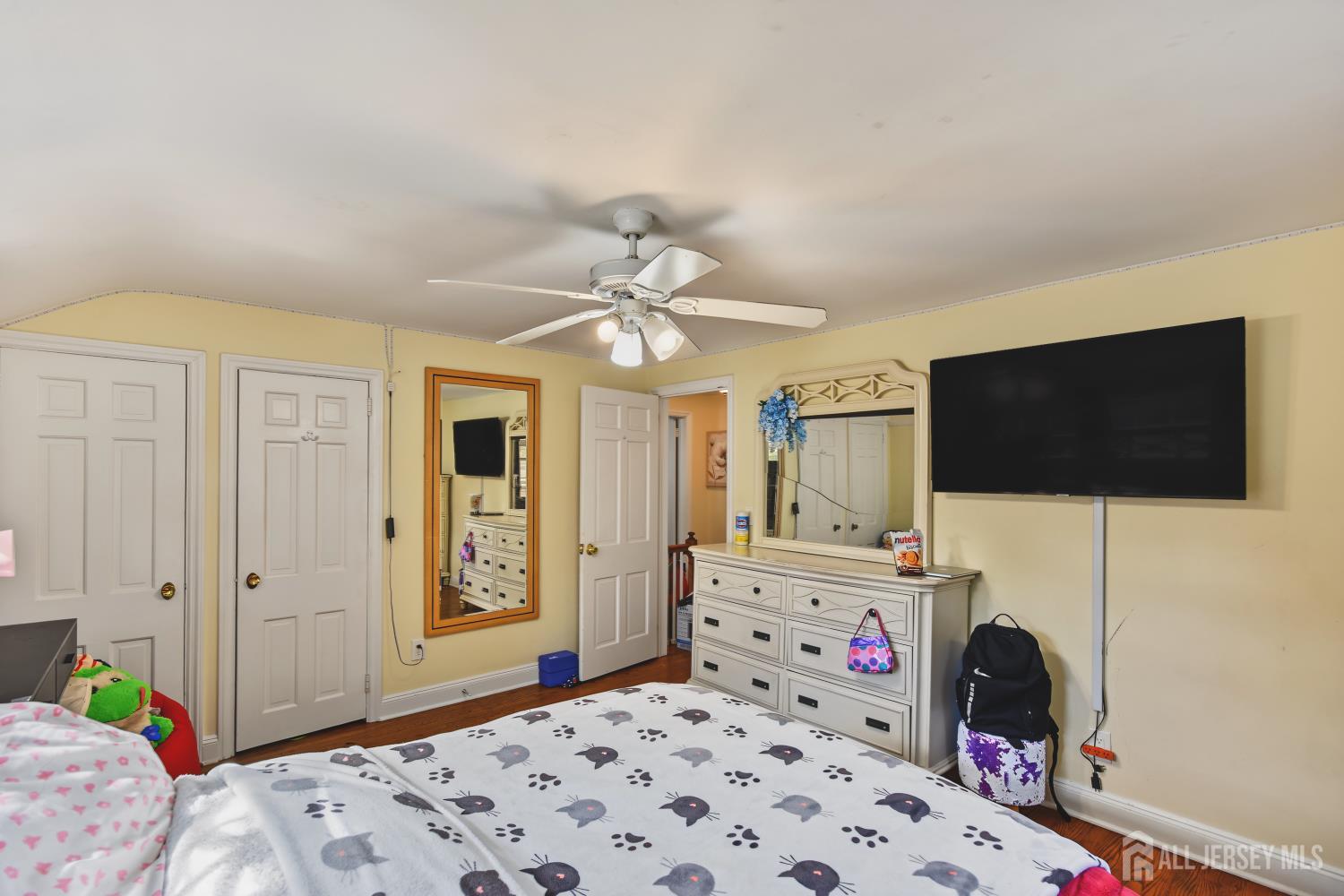 761 W Inman Avenue W Rahway NJ 07065