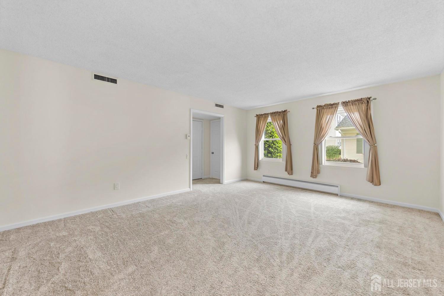 420 Newport Way Monroe NJ 08831