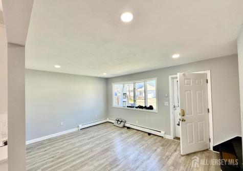 35 N Fiat Avenue Iselin NJ 08830