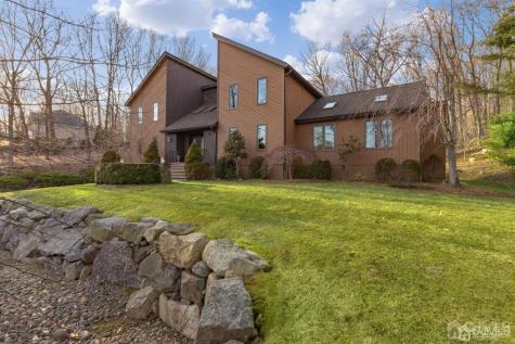 36 Tower Hill Lane SE Kinnelon NJ 07405