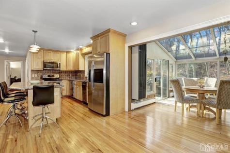 36 Tower Hill Lane SE Kinnelon NJ 07405