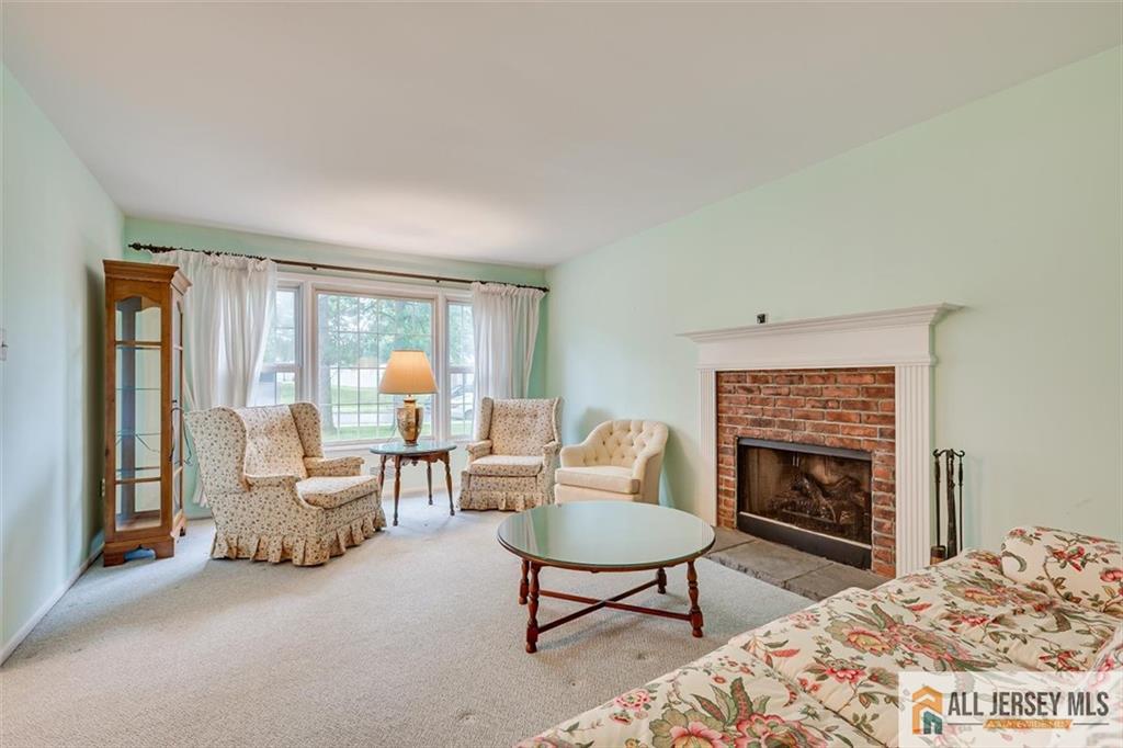 9 Boxwood Road Piscataway NJ 08854