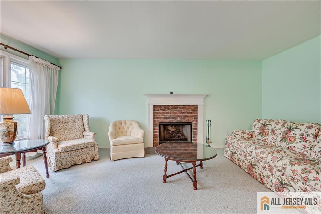9 Boxwood Road Piscataway NJ 08854