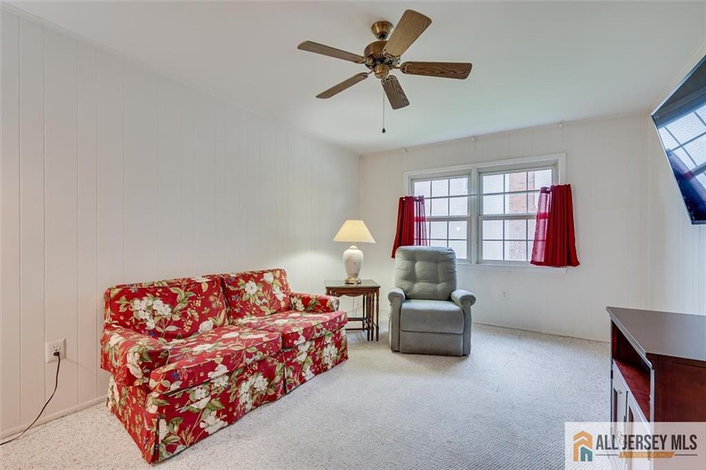 9 Boxwood Road Piscataway NJ 08854