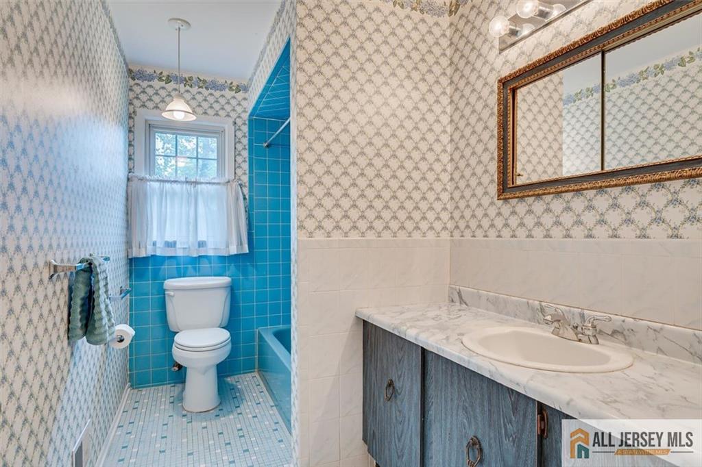 9 Boxwood Road Piscataway NJ 08854