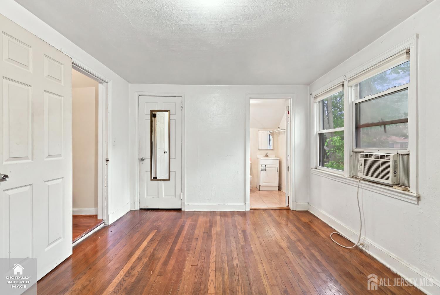 928 Beechwood Court Plainfield NJ 07060