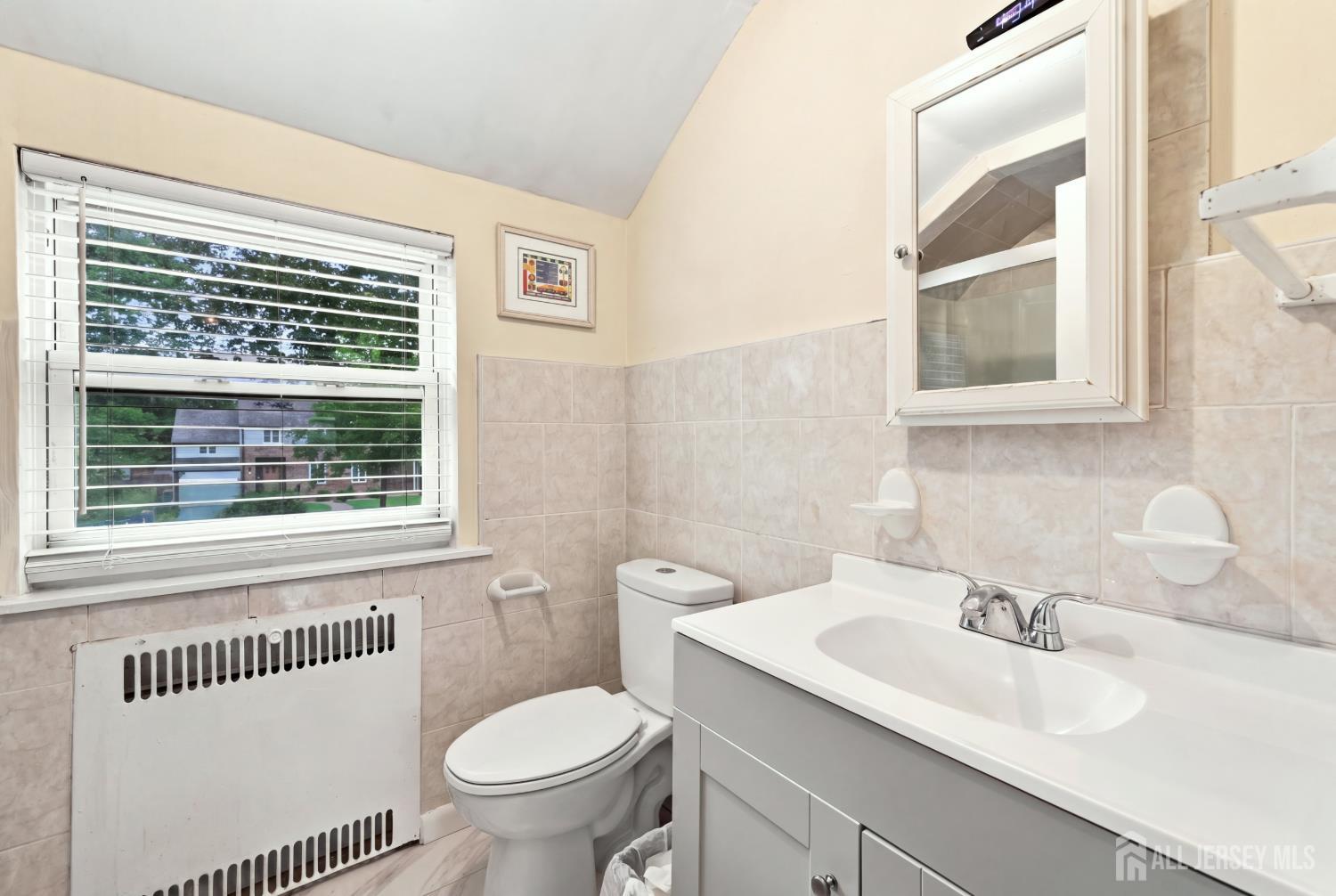 928 Beechwood Court Plainfield NJ 07060