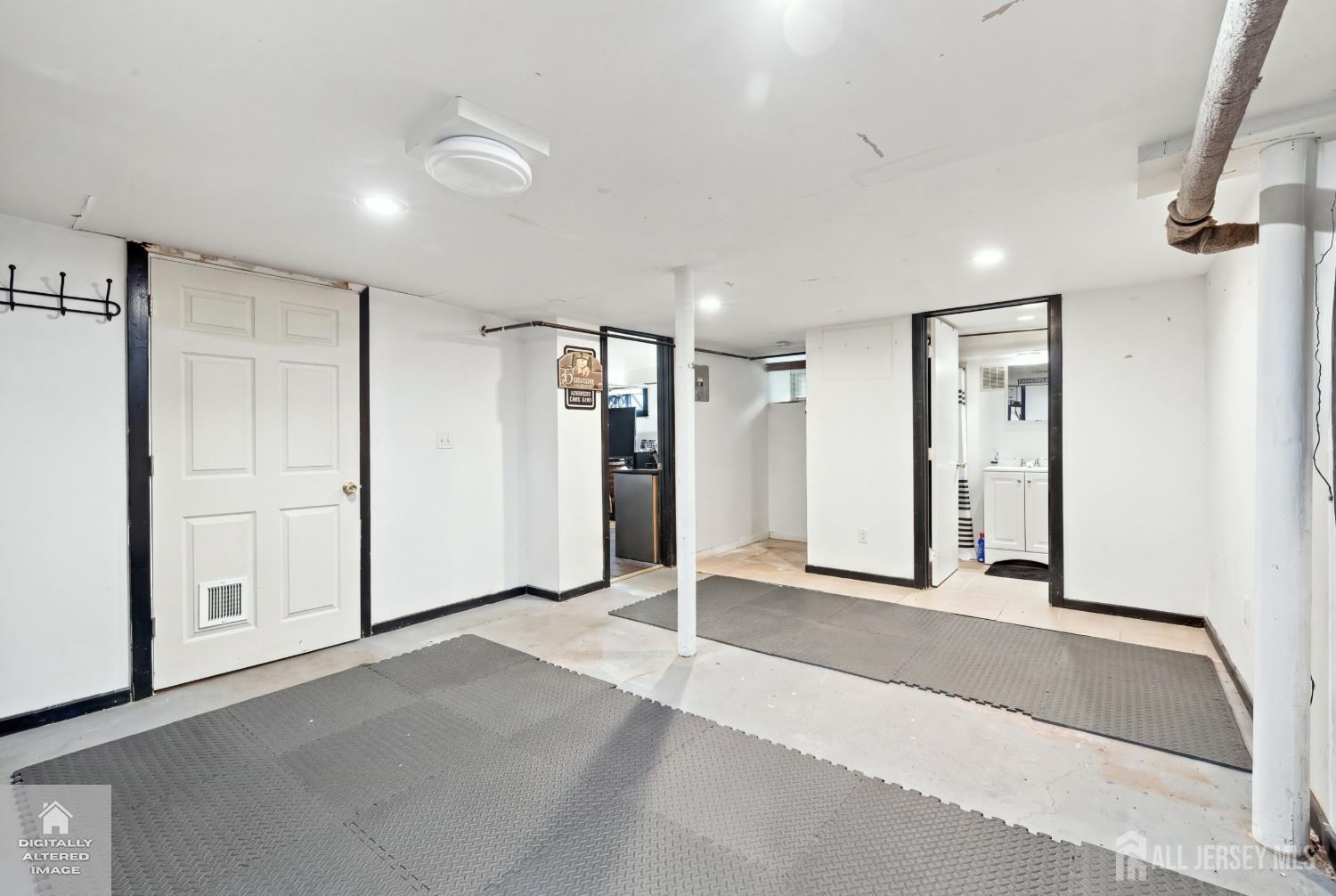 928 Beechwood Court Plainfield NJ 07060