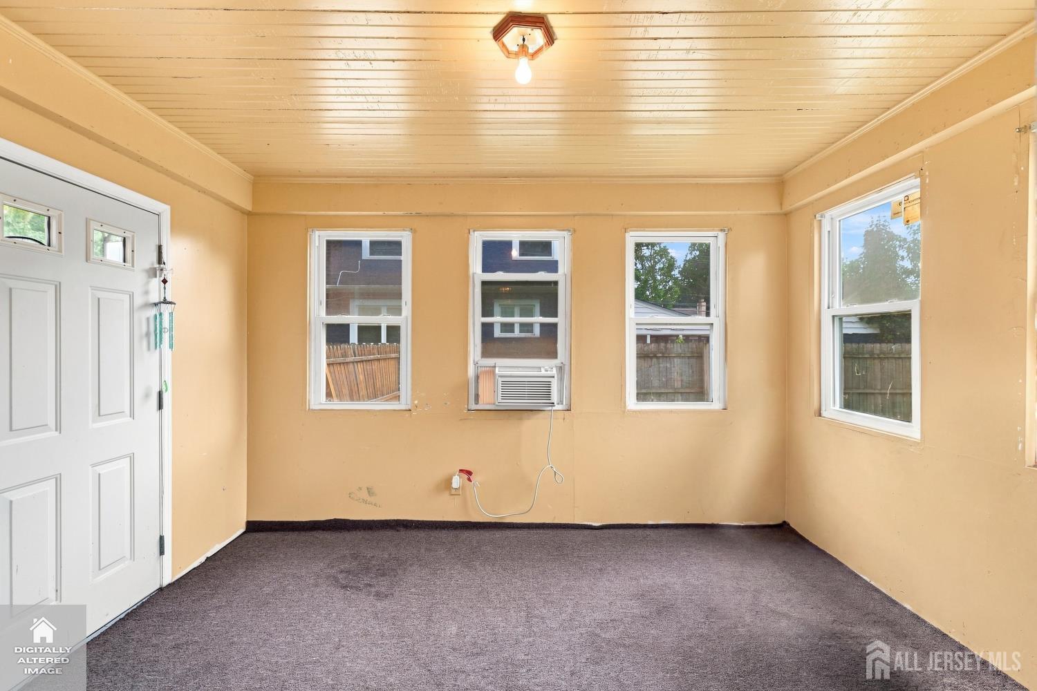 928 Beechwood Court Plainfield NJ 07060