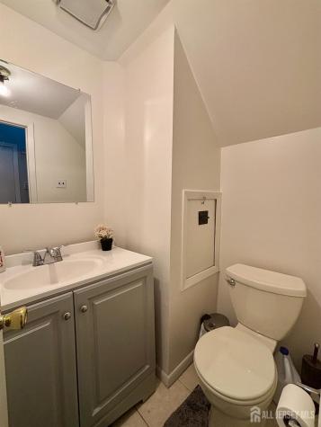 1025 Schmidt Lane North Brunswick NJ 08902