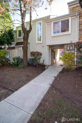 1025 Schmidt Lane North Brunswick NJ 08902
