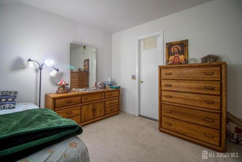 1025 Schmidt Lane North Brunswick NJ 08902