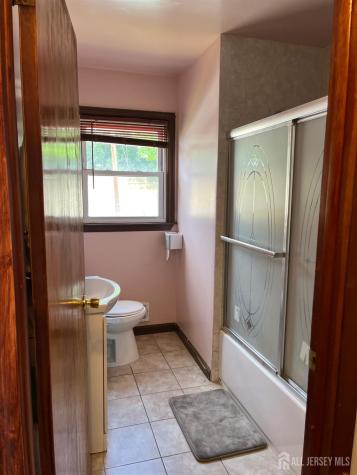 10 Travers Avenue Edison NJ 08817