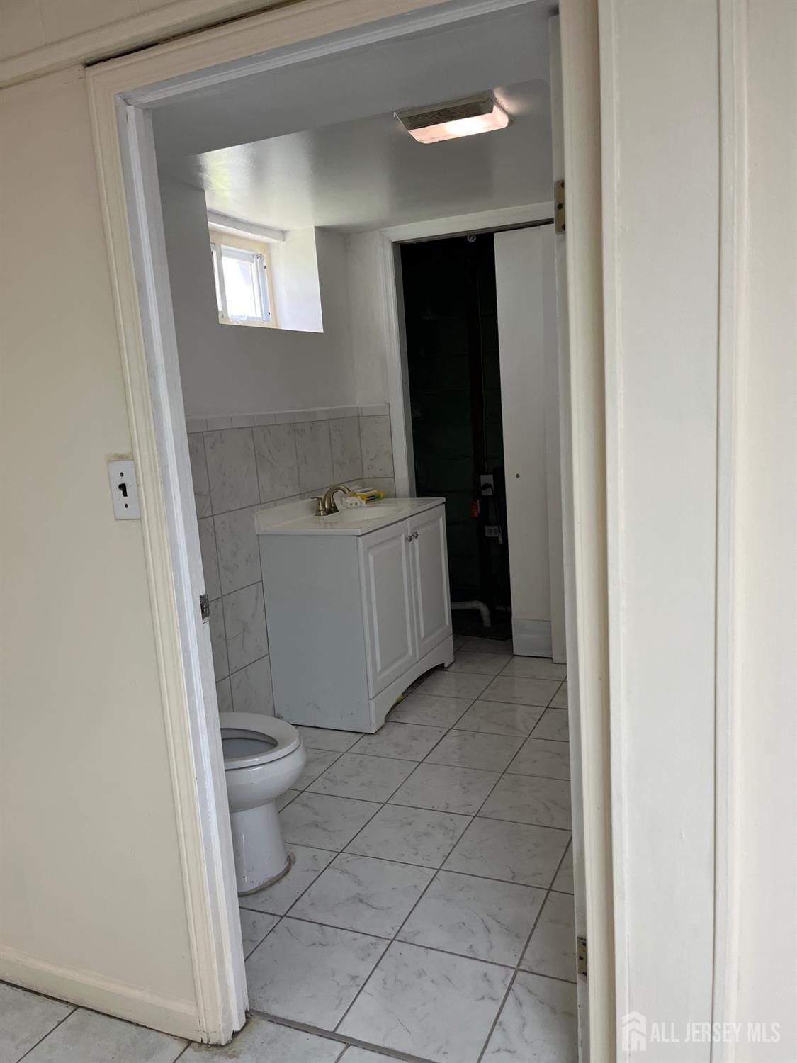 10 Travers Avenue Edison NJ 08817