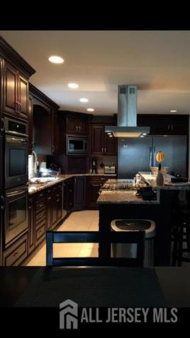 154 Mulberry Lane Middlesex NJ 08846
