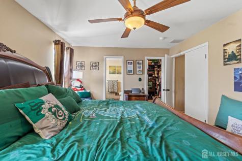 43 Pemberton Drive Old Bridge NJ 07747