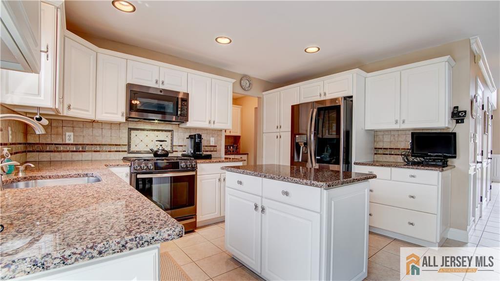 21 Samantha Circle Old Bridge NJ 07747
