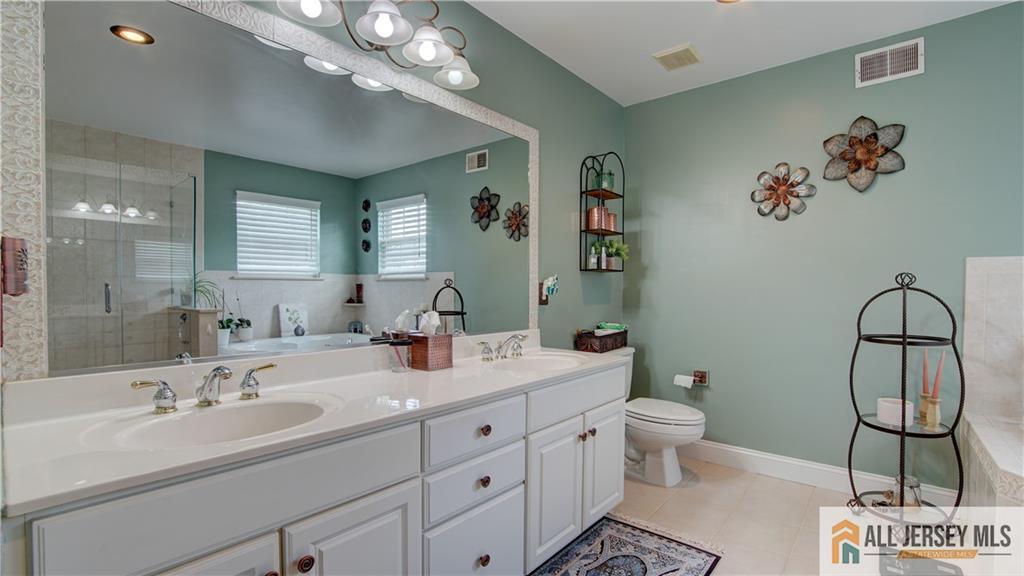 21 Samantha Circle Old Bridge NJ 07747