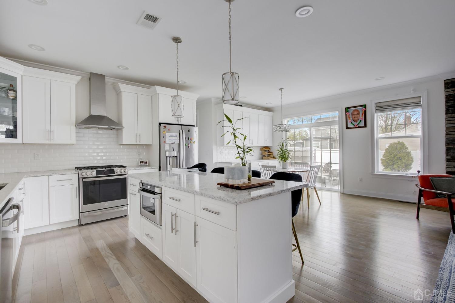 23 Dalton Place Edison NJ 08817