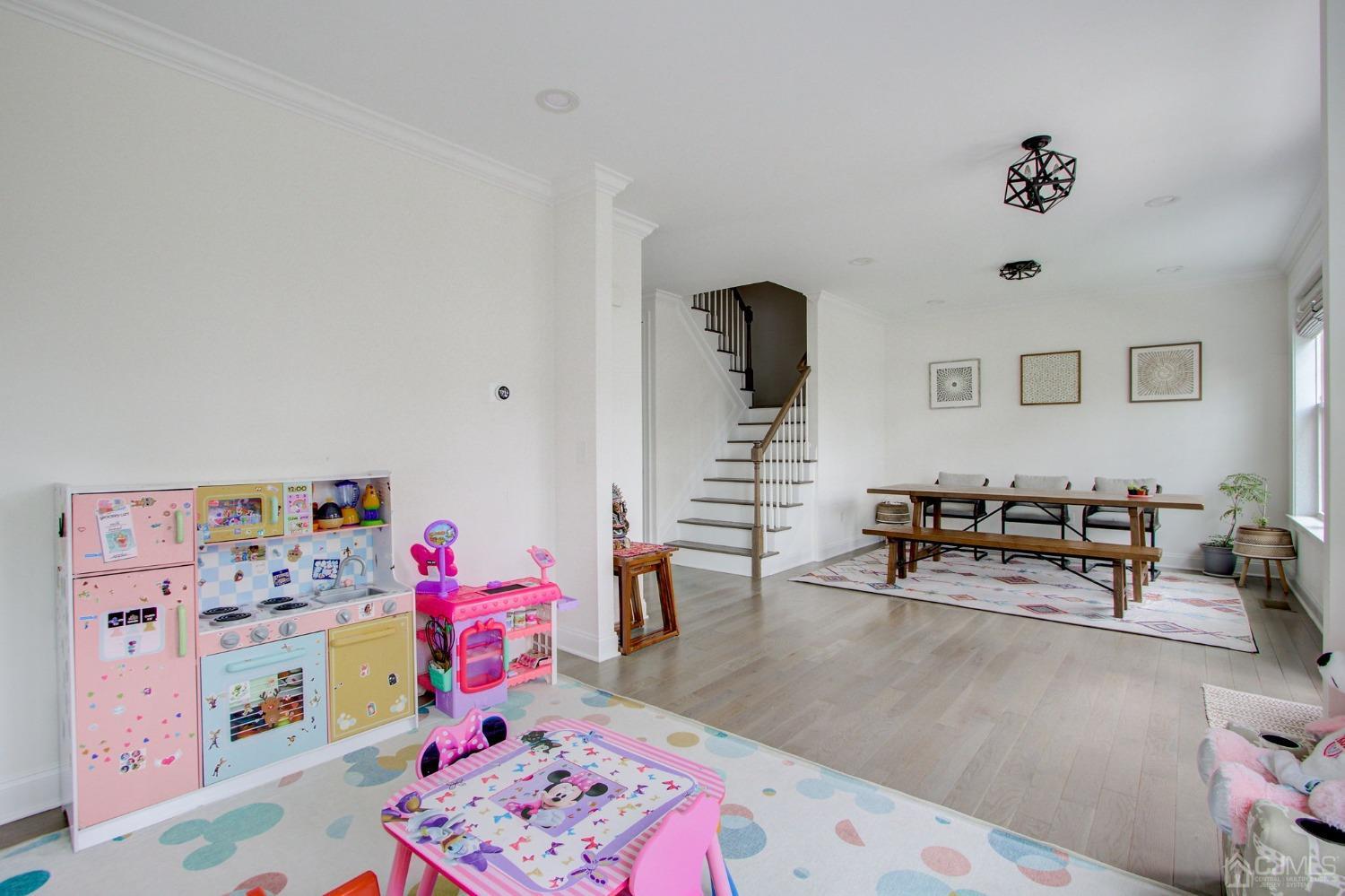 23 Dalton Place Edison NJ 08817