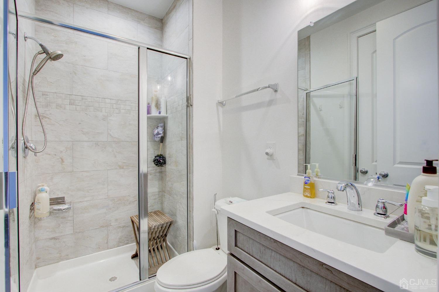 23 Dalton Place Edison NJ 08817
