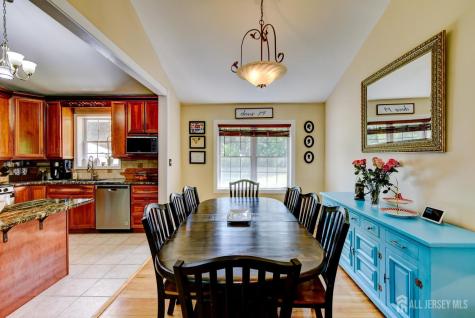 17 Sand Road Milltown NJ 08850