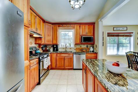 17 Sand Road Milltown NJ 08850