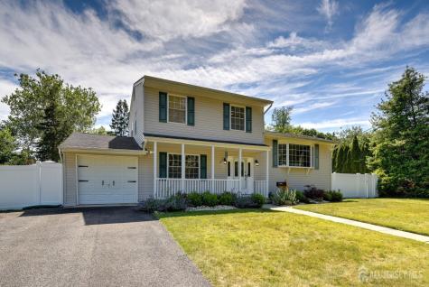 17 Sand Road Milltown NJ 08850