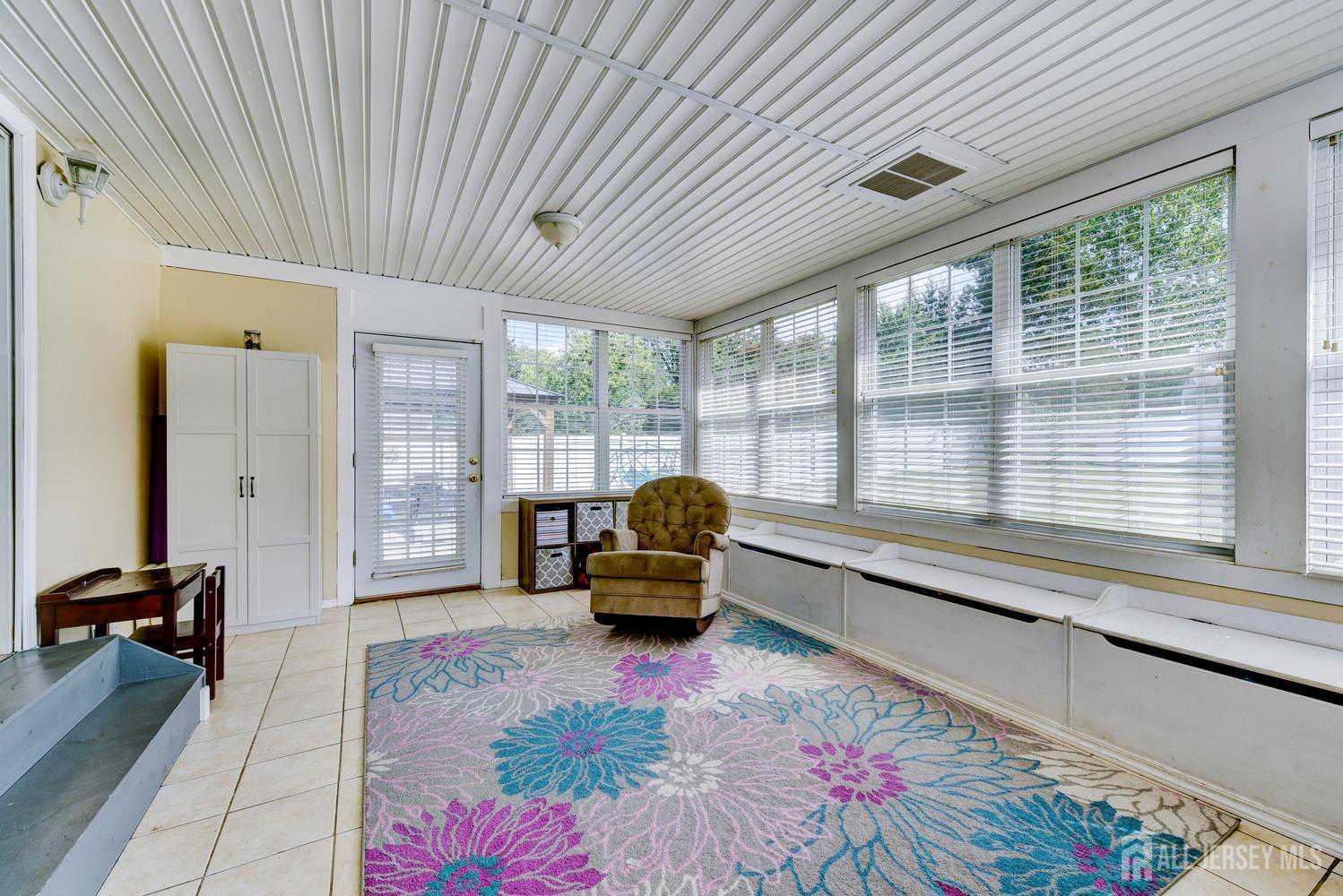 17 Sand Road Milltown NJ 08850