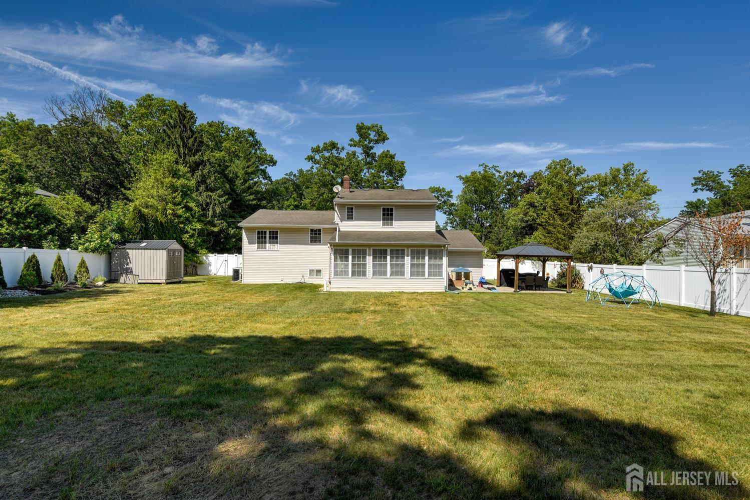 17 Sand Road Milltown NJ 08850