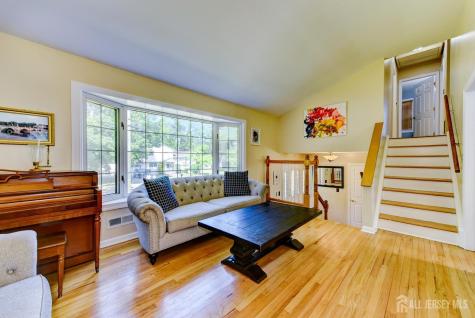 17 Sand Road Milltown NJ 08850