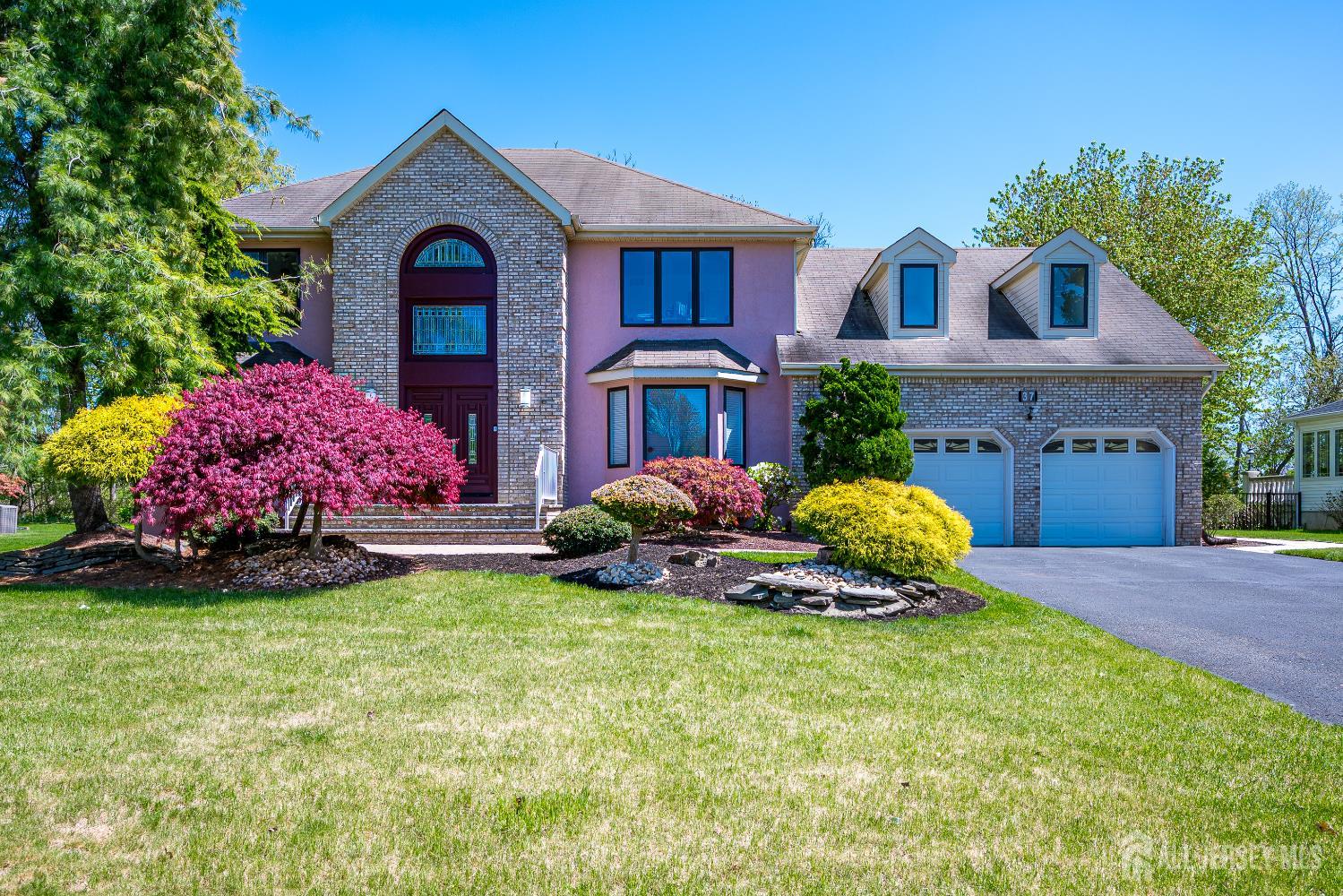 37 Jernee Drive East Brunswick NJ 08816