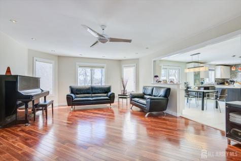 37 Jernee Drive East Brunswick NJ 08816