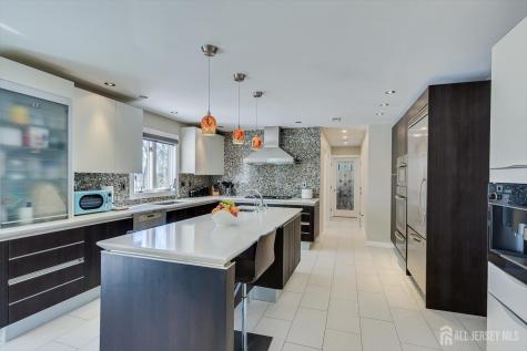 37 Jernee Drive East Brunswick NJ 08816
