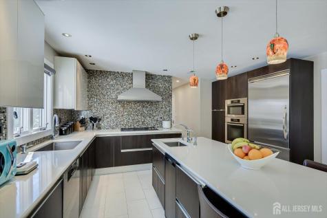 37 Jernee Drive East Brunswick NJ 08816