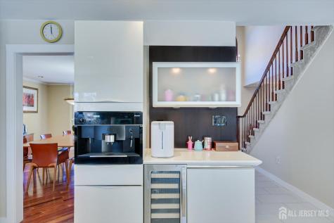 37 Jernee Drive East Brunswick NJ 08816