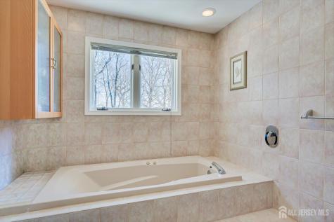 37 Jernee Drive East Brunswick NJ 08816