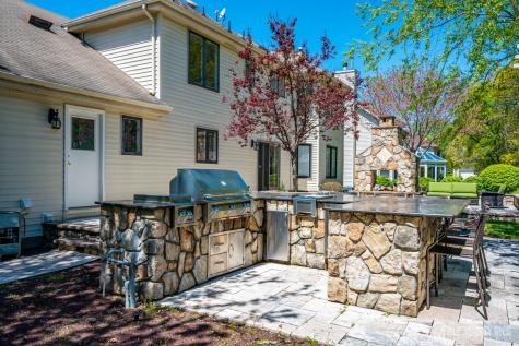 37 Jernee Drive East Brunswick NJ 08816
