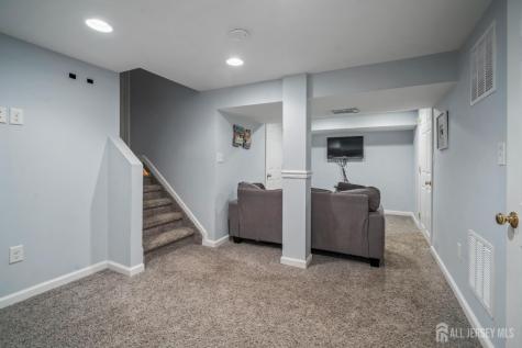 23 Gladstone Drive East Brunswick NJ 08816