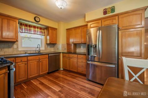 23 Gladstone Drive East Brunswick NJ 08816