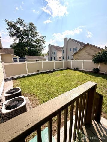 33 Livingston Avenue Avenel NJ 07001