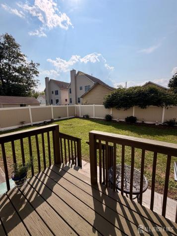 33 Livingston Avenue Avenel NJ 07001