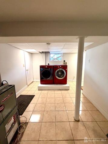 33 Livingston Avenue Avenel NJ 07001