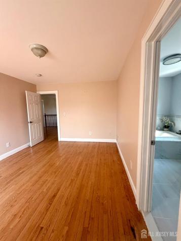 33 Livingston Avenue Avenel NJ 07001